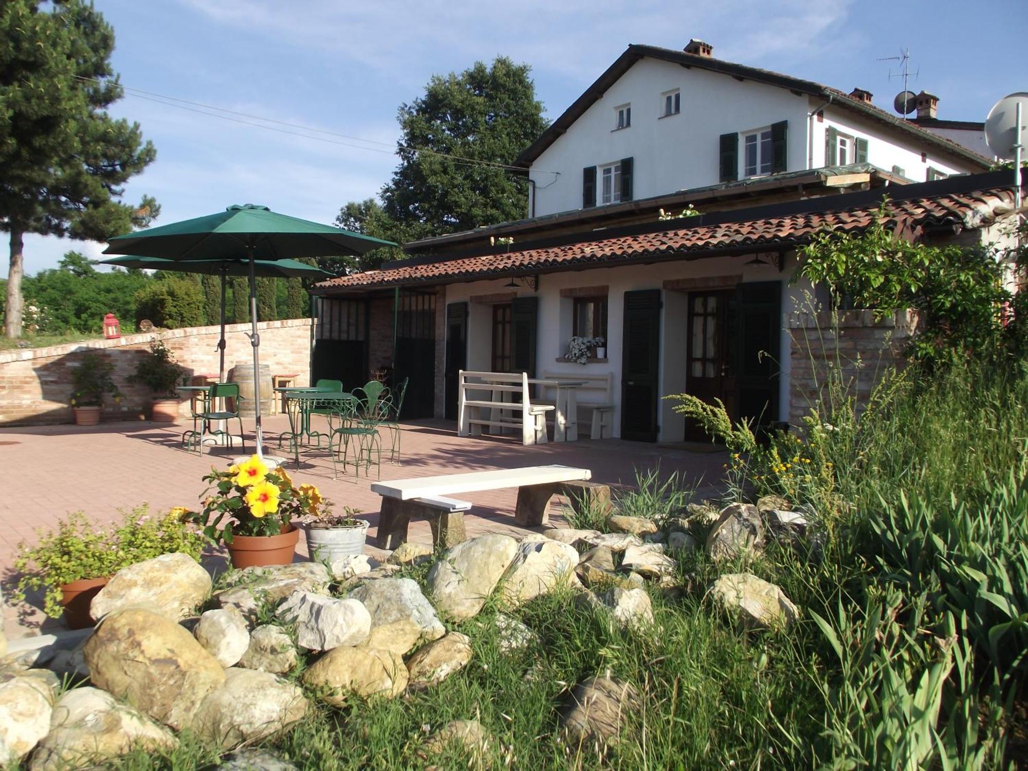 B&B Il Poggio Di Gavi Luaran gambar